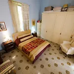 Salotto Sommer * Neapol
