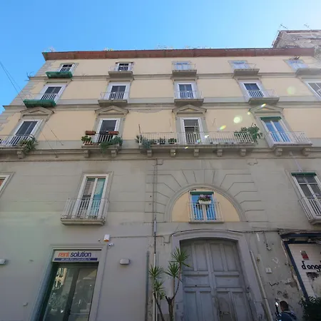 Salotto Sommer Bed & Breakfast Neapol