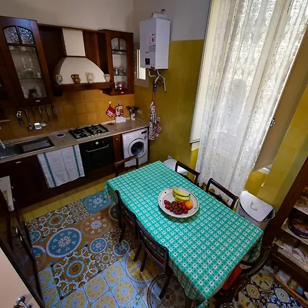 Salotto Sommer فندق مبيت وإفطار نابولي